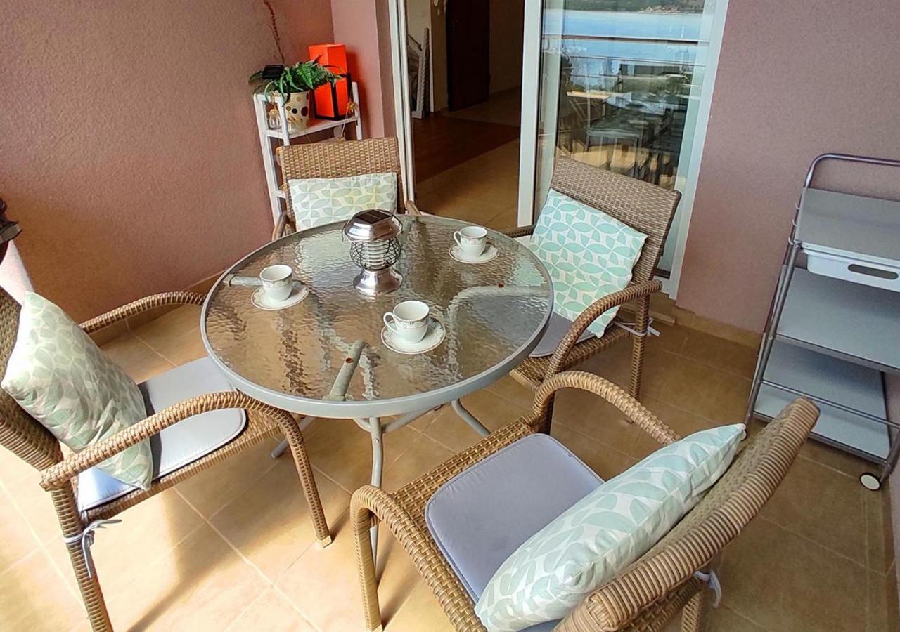 Apartment Idlerocks Trogir Bagian luar foto